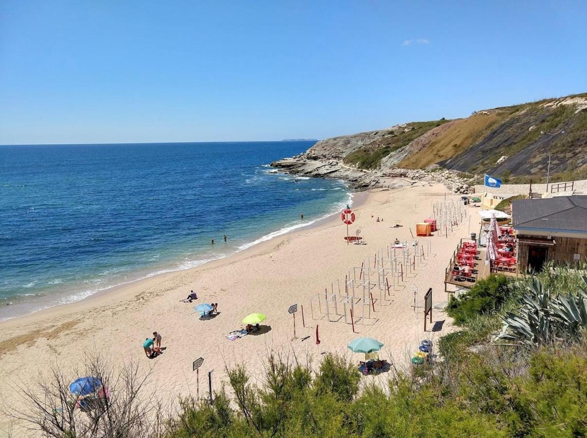 Peniche Master Bedroom With Sea View Balcony, Private Bathroom, Shared Kitchen, Swimming Pool, Surfing Resort Atouguia Da Baleia Eksteriør billede